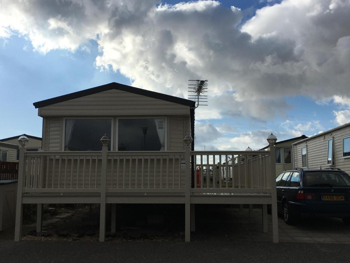 Caravan By The Sea Trecco Bay * Porthcawl